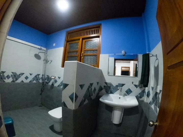 Deluxe Triple Room Image 4