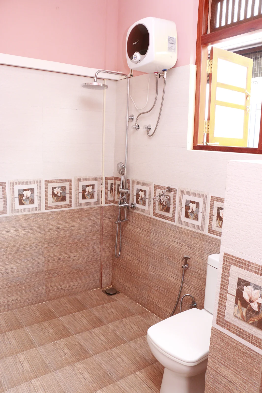 Deluxe Double Room 2 — Photo 7